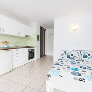  Apartamento Nice Studio In Siesta 2 In Puerto 1 España