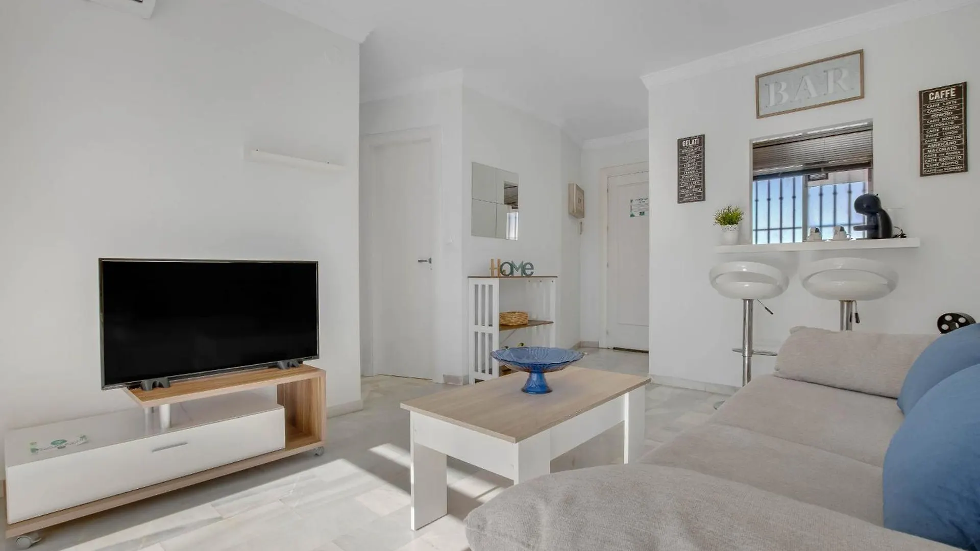 Erisa 68 By Ivi Real Estate Apartment Torremolinos