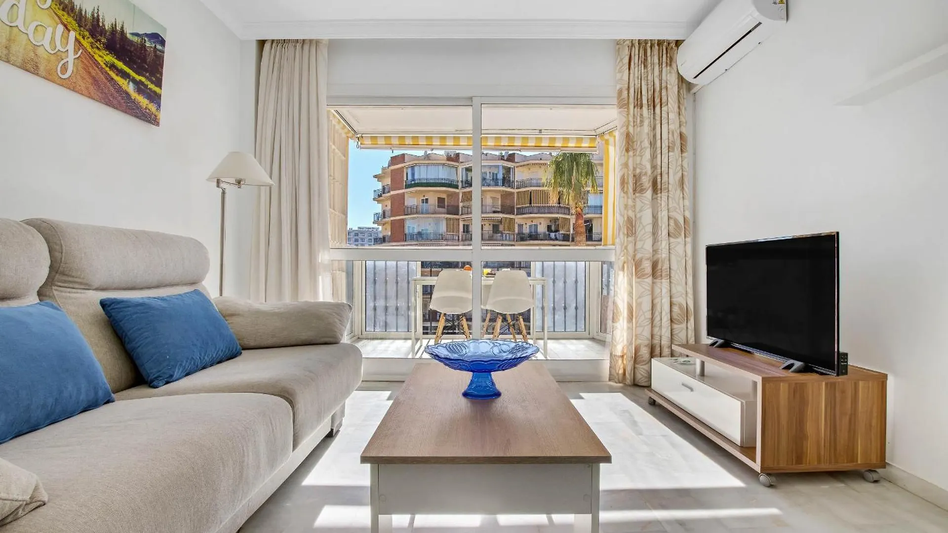 Erisa 68 By Ivi Real Estate Apartment Torremolinos